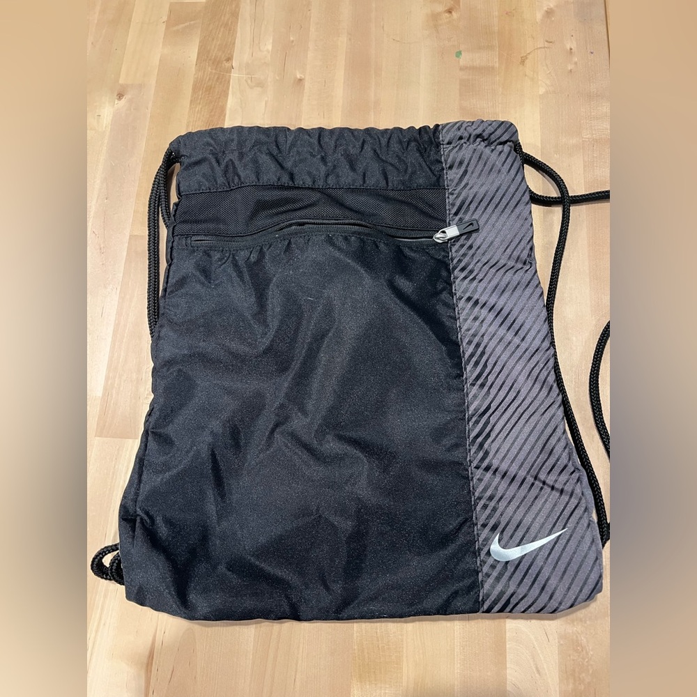 NIKE Black and Gray Drawstring Backpack